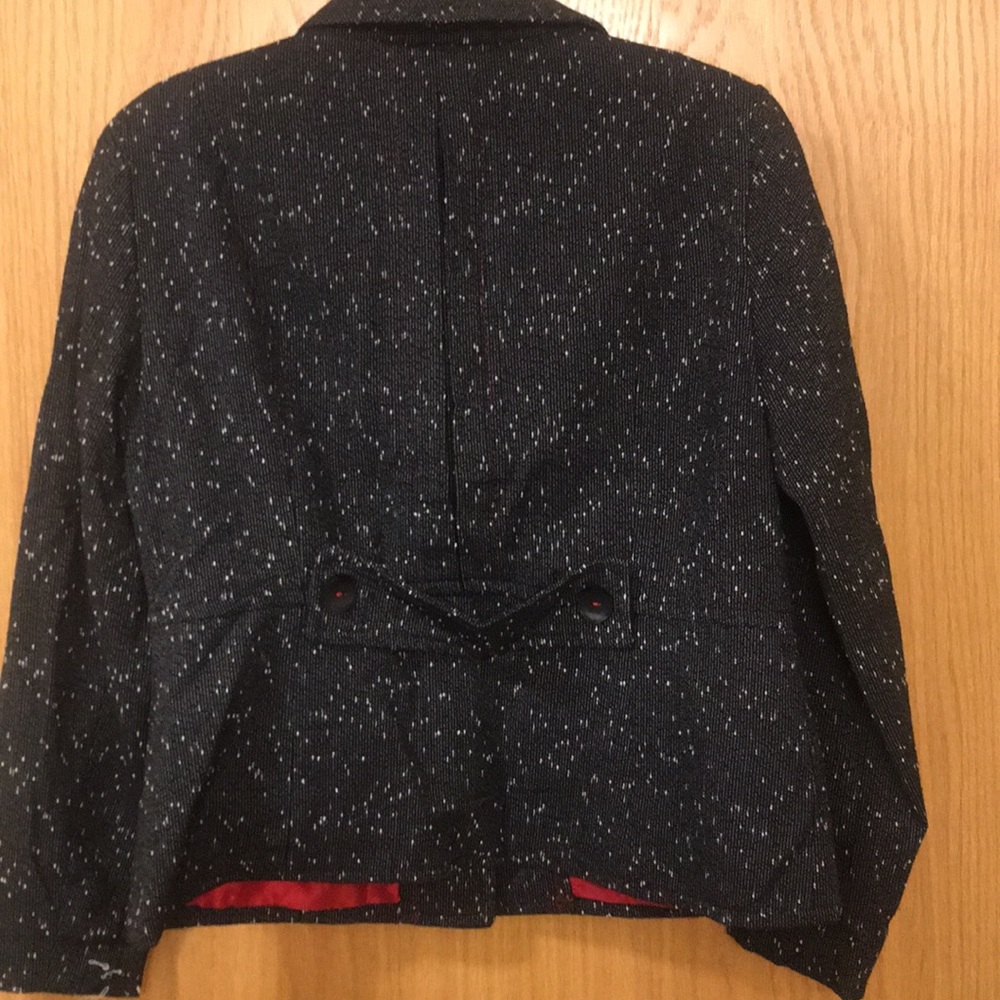 Blazer - Picture 2 of 2